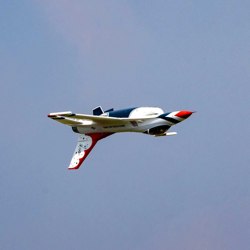 E-Flite EFL87950 F-16 Thunderbirds 80mm EDF BNF Basic with AS3X and SAFE Select