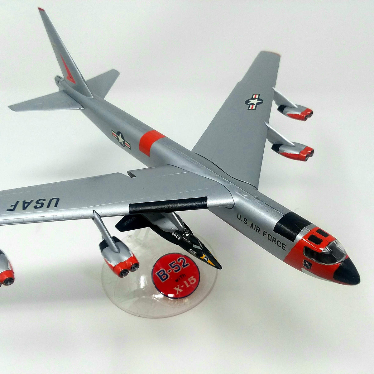 Atlantis H273 B-52 and X-15 with Swivel Stand