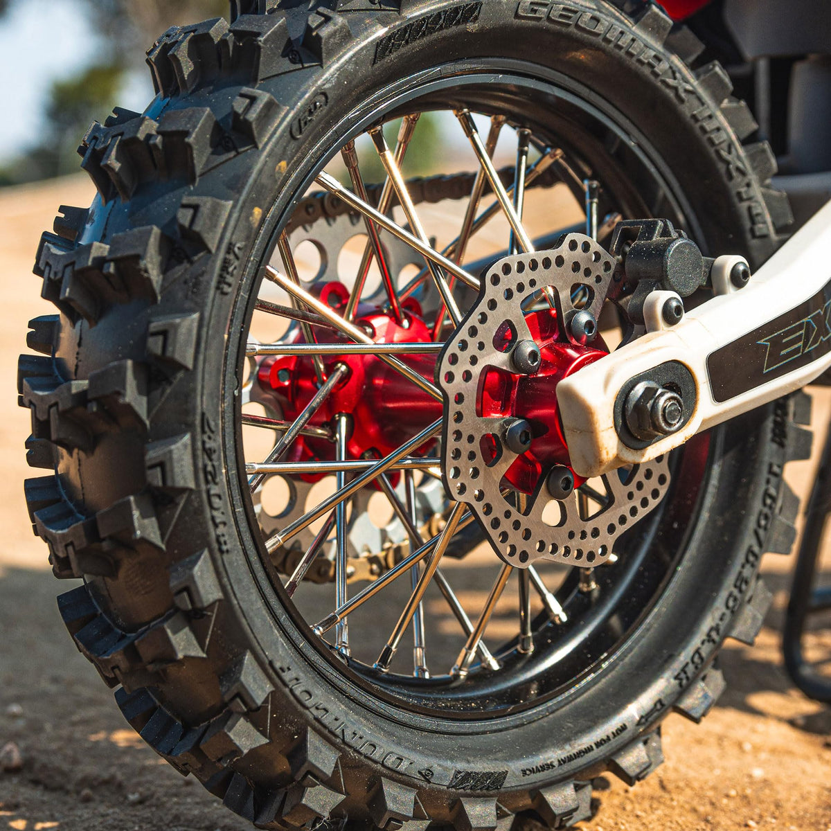 Pro-Line 283703 Pro-Spec Aluminum Rear Hub, Red: Promoto-MX