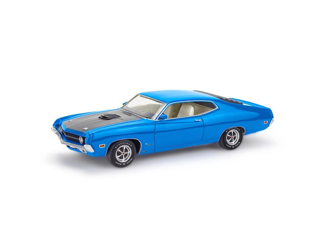 Revell 14534 1/25 1970 Ford Torino Cobra 128-Pc Model Kit Level 4